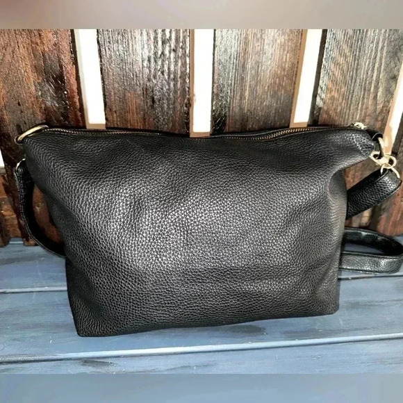 BCBG Paris Black Pebbled Bag - Picture 3 of 6